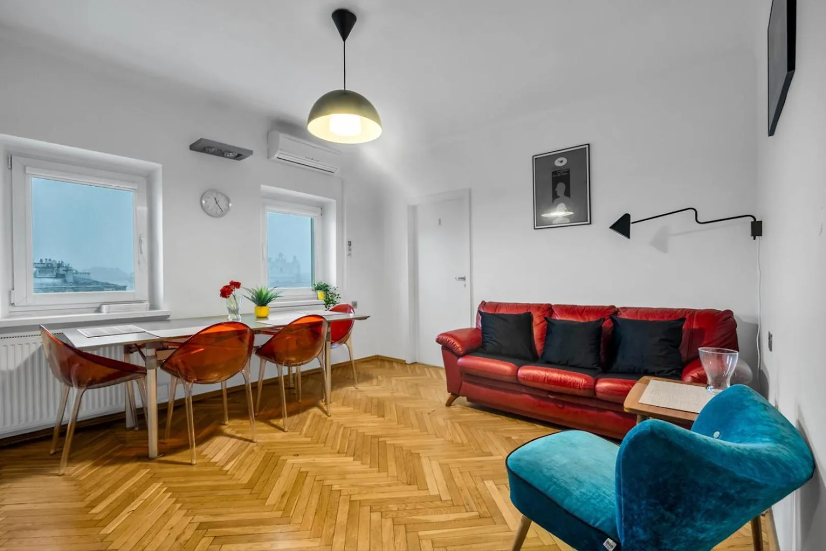 Plac Zbawiciela Spacious Apartment Warsaw